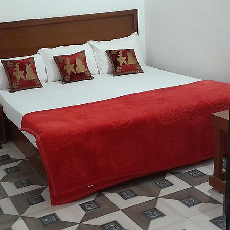 Rani Palace Khajurāho Kamer foto
